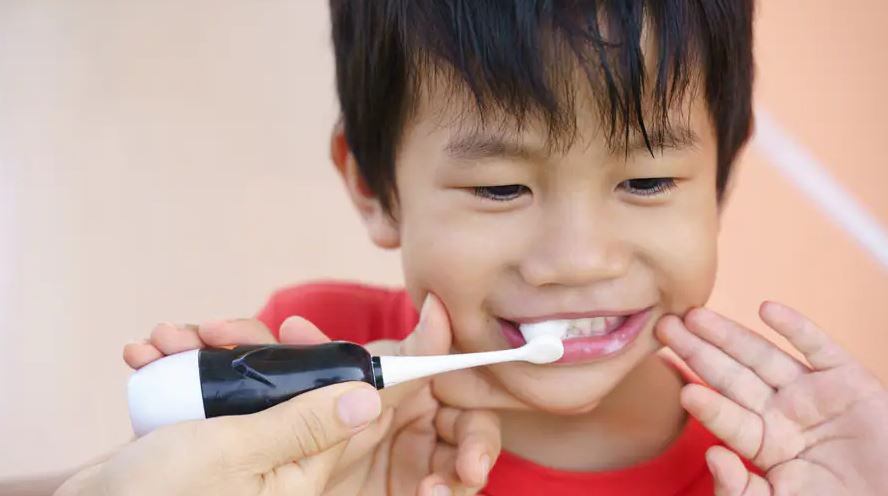 Bàn chải đánh răng điện cho trẻ em